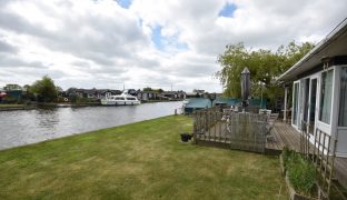 Potter Heigham - 2 Bedroom Detached bungalow