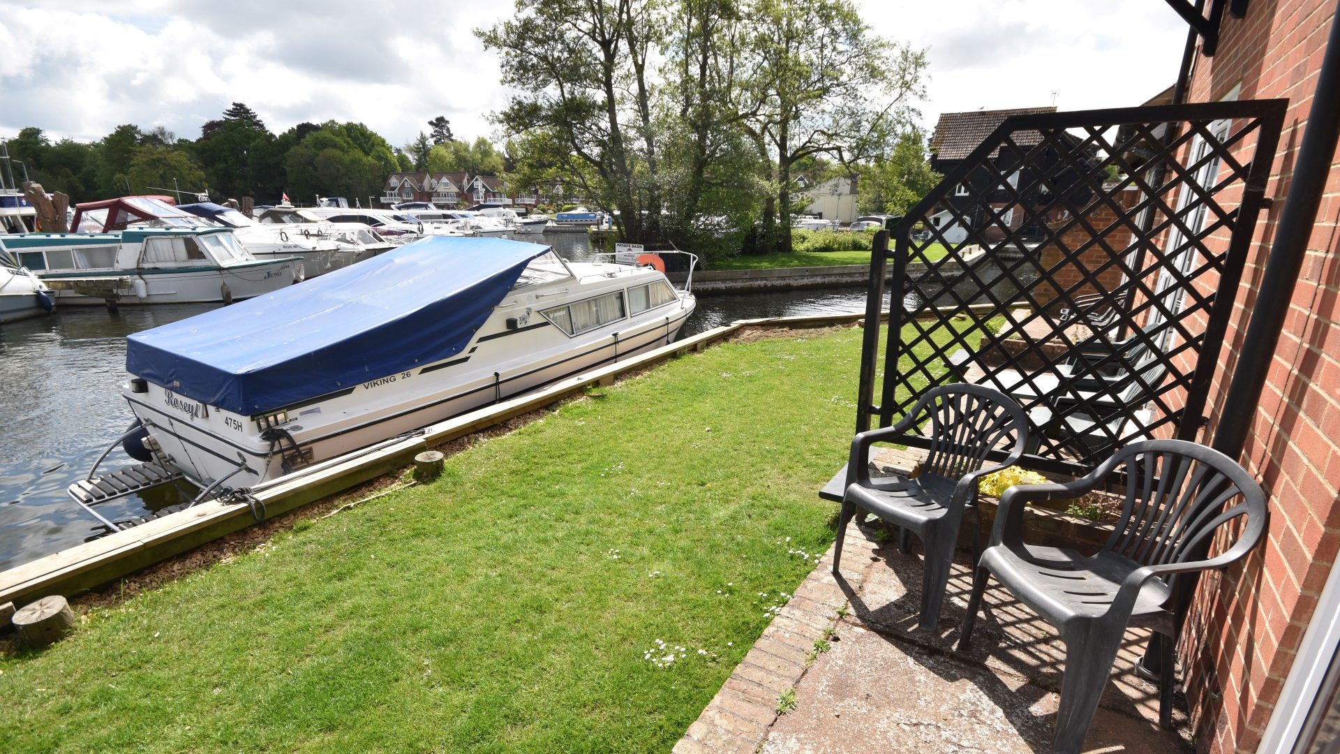 2 bedroom end town house, Wroxham Waterside Estate Agents