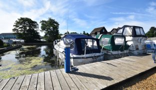 Wroxham - Mooring plot