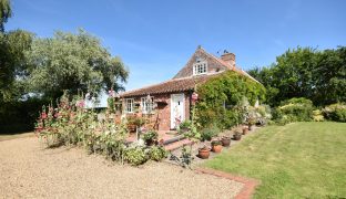 Ludham Bridge - 2 Bedroom Detached cottage