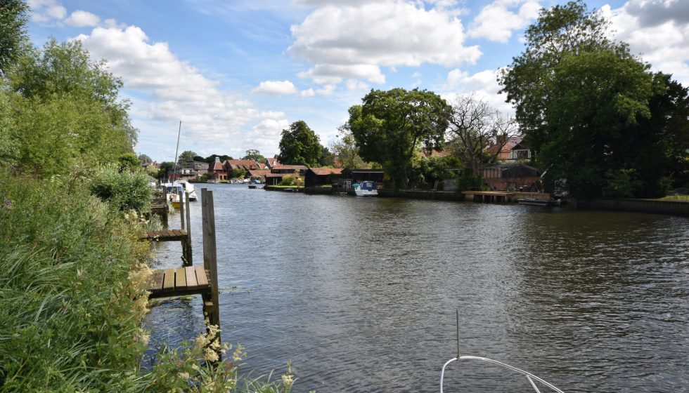 Mooring Plot, River Waveny, Beccles Waterside Estate Agents