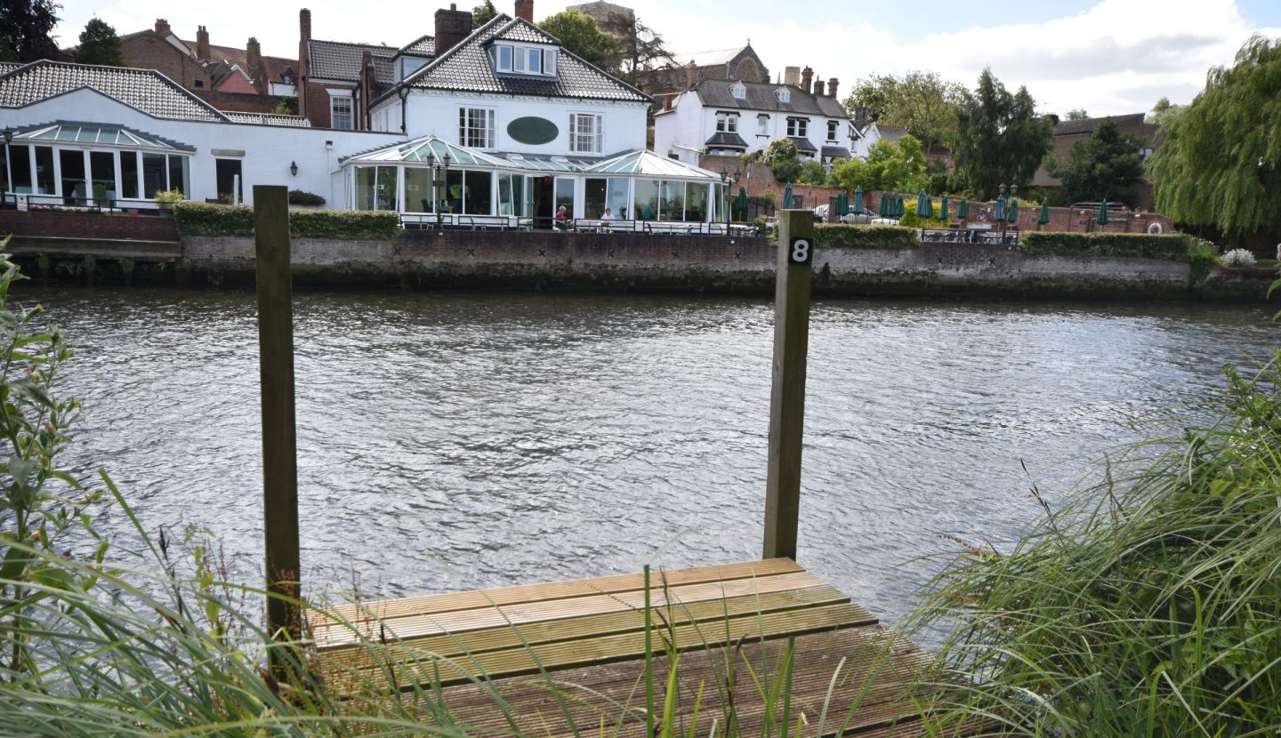 Mooring Plot, River Waveny, Beccles Waterside Estate Agents