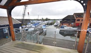 Horning - 4 Bedroom Detached house