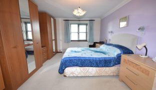 Stokesby - 5 Bedroom Detached house