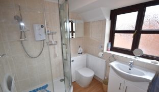 Stokesby - 5 Bedroom Detached house