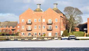 Oulton Broad - 2 Bedroom First floor apartment