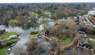 Hoveton - 4 Bedroom Detached house