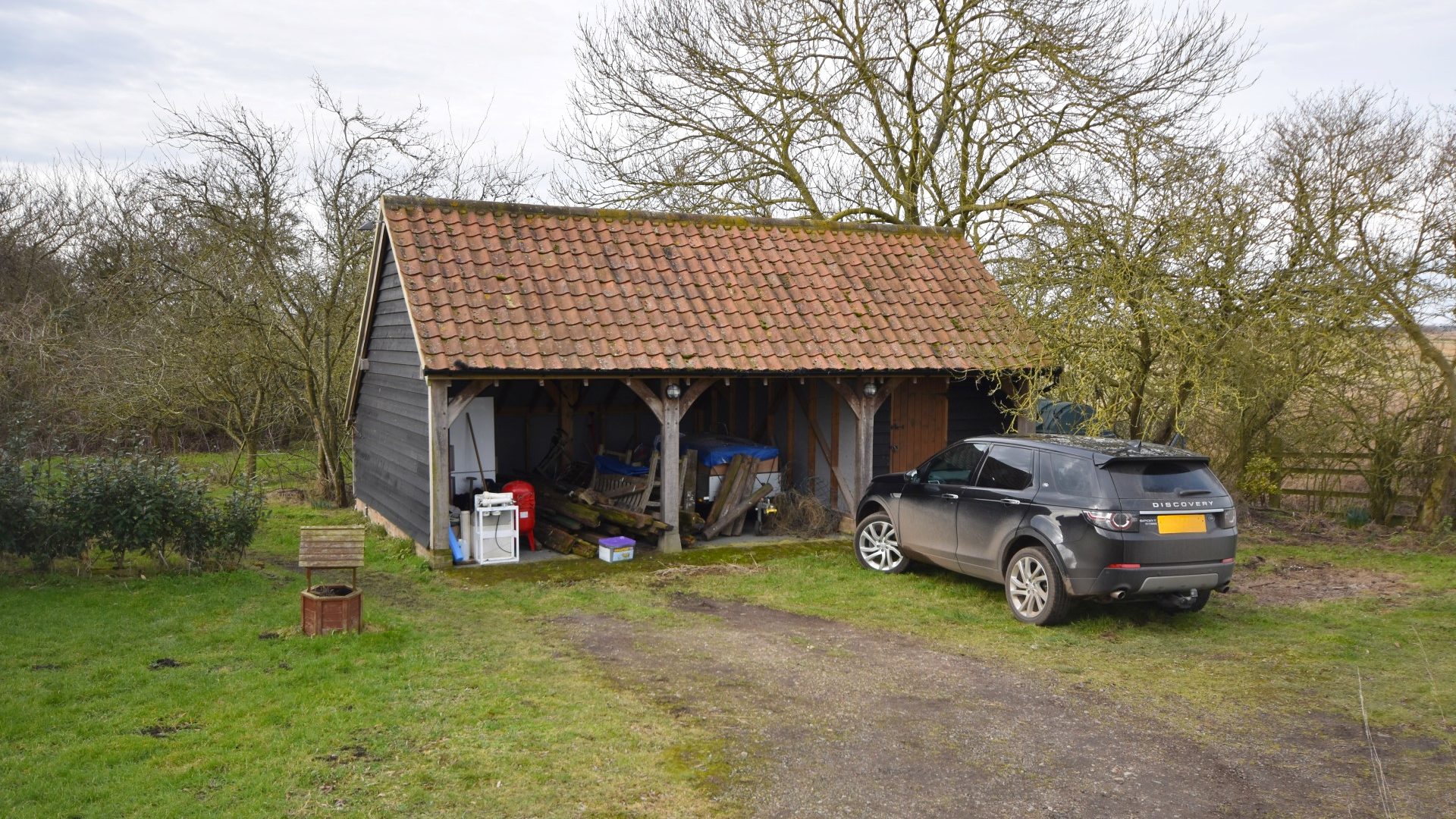 4 bedroom detached house, Langley Waterside Estate Agents