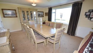 West Somerton - 4 Bedroom Detached bungalow