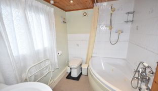 Repps with Bastwick - 1 Bedroom Detached bungalow