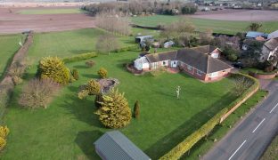 West Somerton - 4 Bedroom Detached bungalow