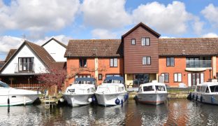 Horning - 2 Bedroom Town house