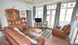 Repps with Bastwick - 3 Bedroom Detached bungalow