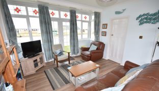 Repps with Bastwick - 3 Bedroom Detached bungalow