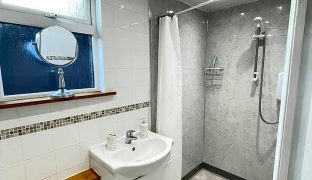 Repps with Bastwick - 2 Bedroom Detached bungalow