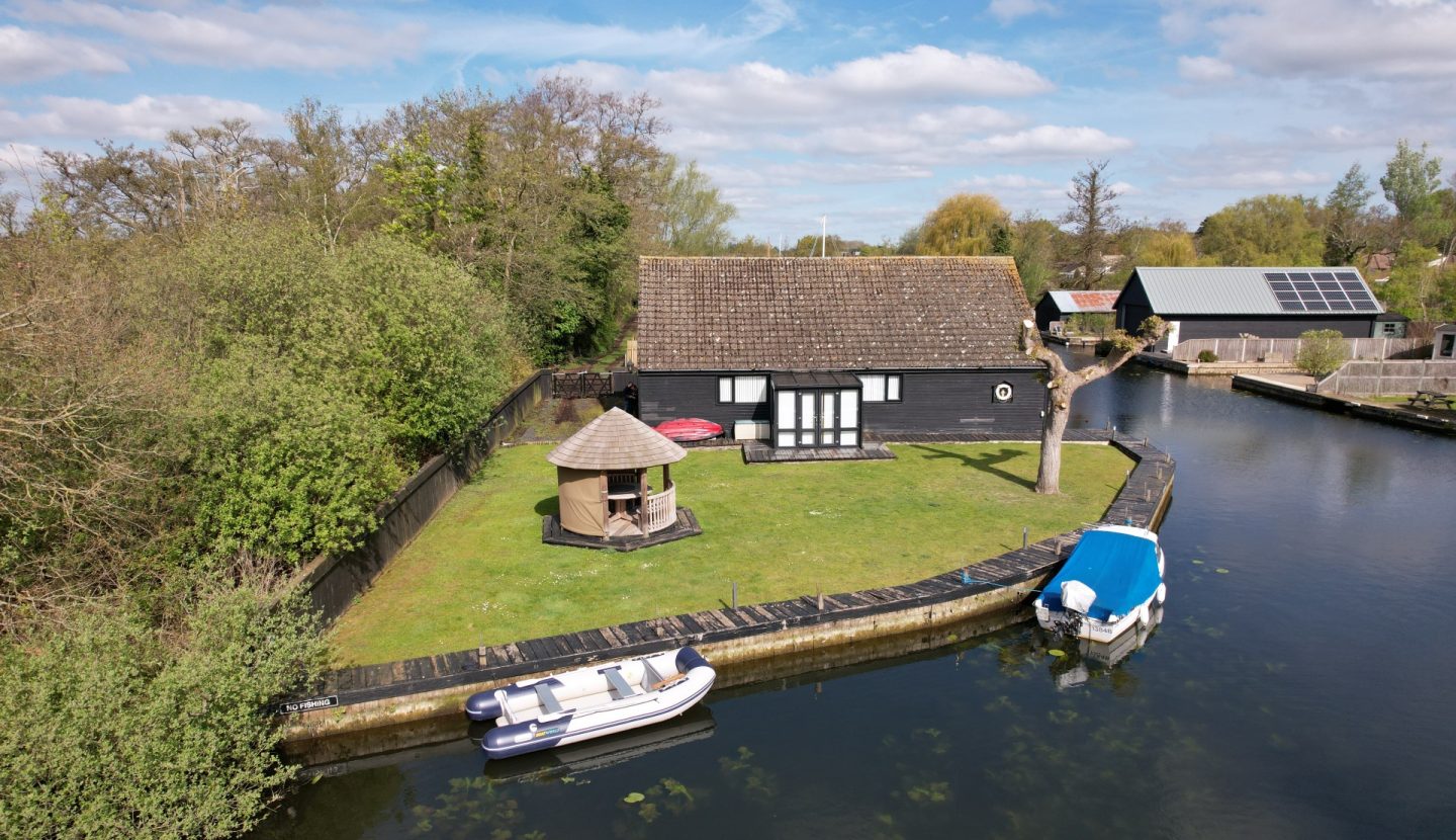 Detached boathouse, Hoveton Waterside Estate Agents