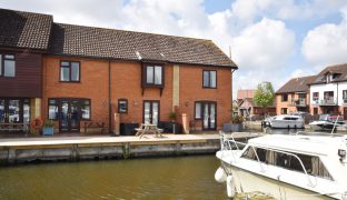 Horning - 2 Bedroom Town house