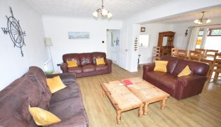Hoveton - 4 Bedroom Detached house