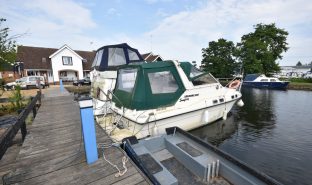 Wroxham - Mooring plot