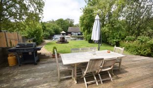 Hoveton - 4 Bedroom Detached house