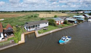 Potter Heigham - 3 Bedroom Detached bungalow