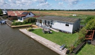 Potter Heigham - 3 Bedroom Detached bungalow