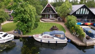 Hoveton - 4 Bedroom Detached house