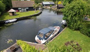 Hoveton - 4 Bedroom Detached house