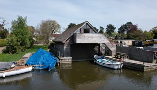 Horning - 1 Bedroom Boathouse