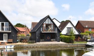 Horning - 2 Bedroom Detached house