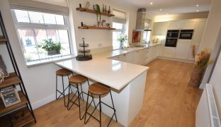 Horning - 4 Bedroom Town house