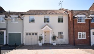 Horning - 4 Bedroom Town house