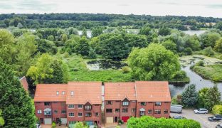 Thorpe St Andrew - 3 Bedroom End town house