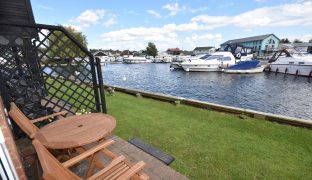 Wroxham - 2 Bedroom Town house