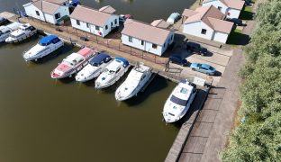 Potter Heigham - Mooring plot