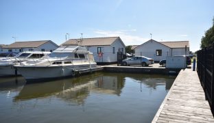 Potter Heigham - Mooring plot