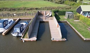 Potter Heigham - Mooring Plot