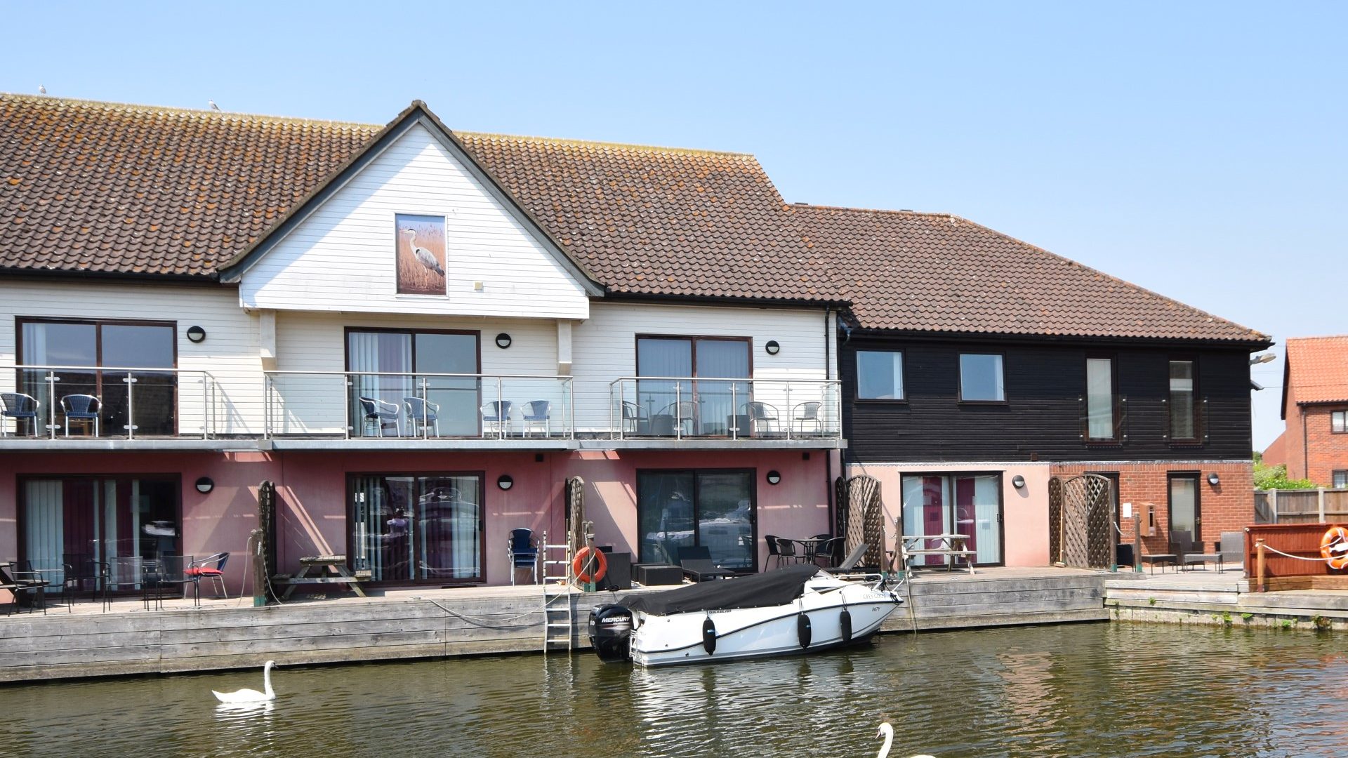 3 bed town house, Horning Waterside Estate Agents