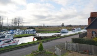 Thurne - 2 Bedroom terraced house