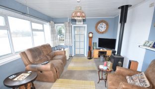 Repps with Bastwick - 2 Bedroom detached bungalow