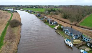 Repps with Bastwick - 2 Bedroom detached bungalow