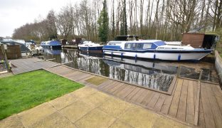 Wayford Bridge - Mooring Plot