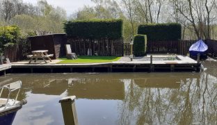 Wayford Bridge - Mooring Plot