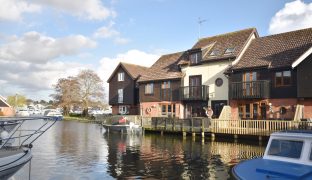 Wroxham - 3 Bedroom Town House