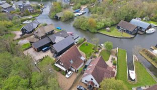 Hoveton - 4 Bedroom Detached house