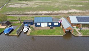 Potter Heigham - 3 Bedroom Detached bungalow