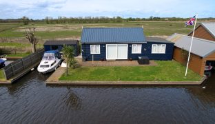 Potter Heigham - 3 Bedroom Detached bungalow