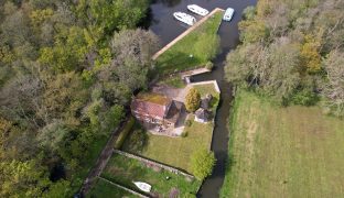 Irstead - 4 Bedroom Detached house