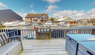 Wroxham - 3 Bedroom Town House