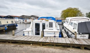 Potter Heigham - Mooring Plot